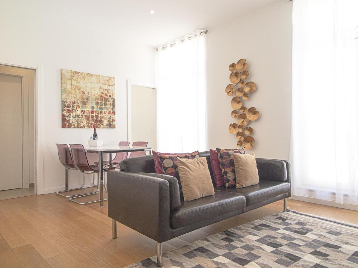 Baixa Chiado 2 Bedroom Duplex Apt With Ac Elevator Lisboa Exteriör bild