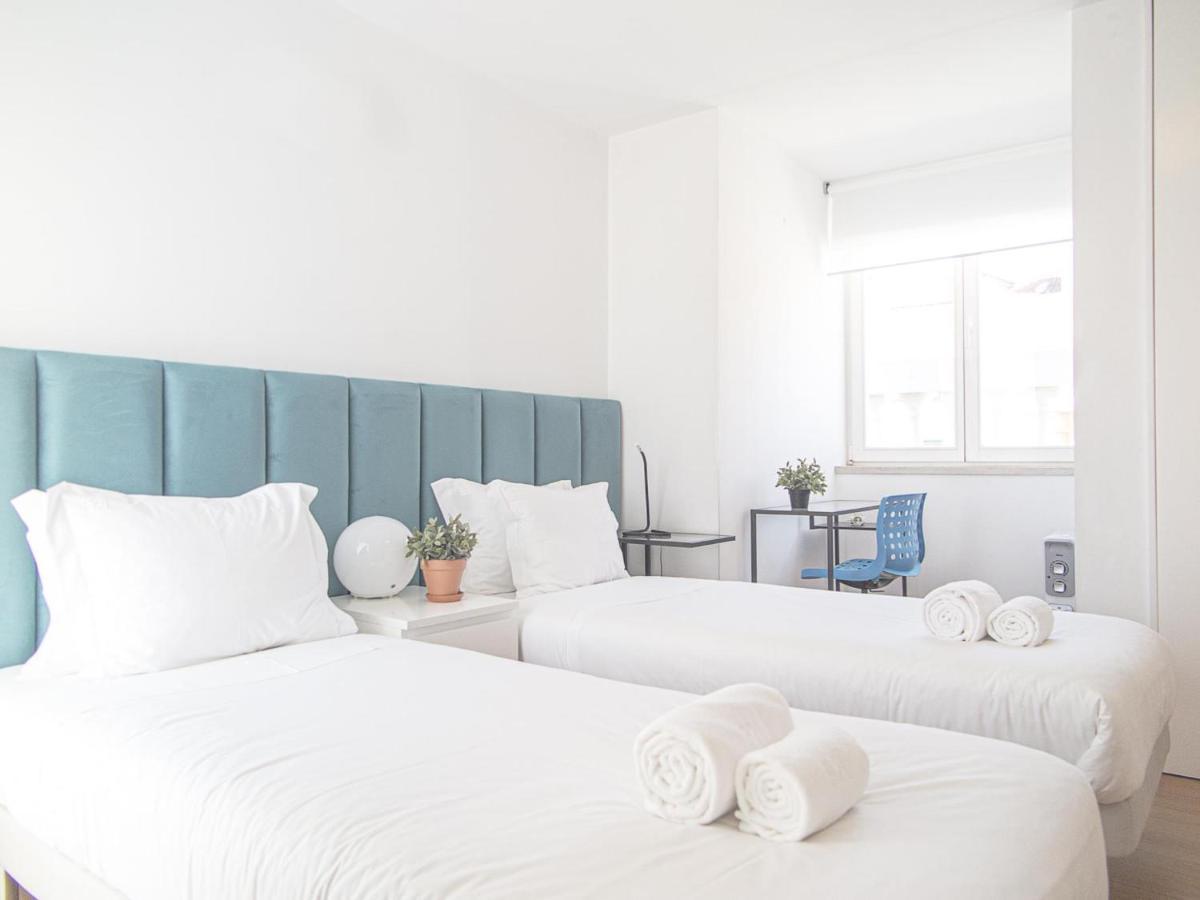 Baixa Chiado 2 Bedroom Duplex Apt With Ac Elevator Lisboa Exteriör bild